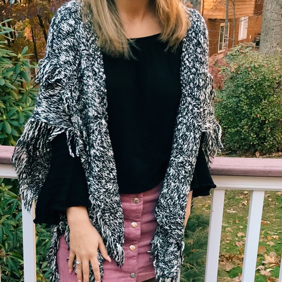 Cardigan - Picture 6 of 7